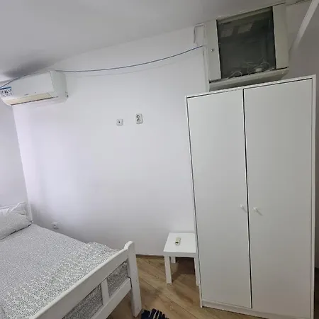 Hostel Downtown Belgrade